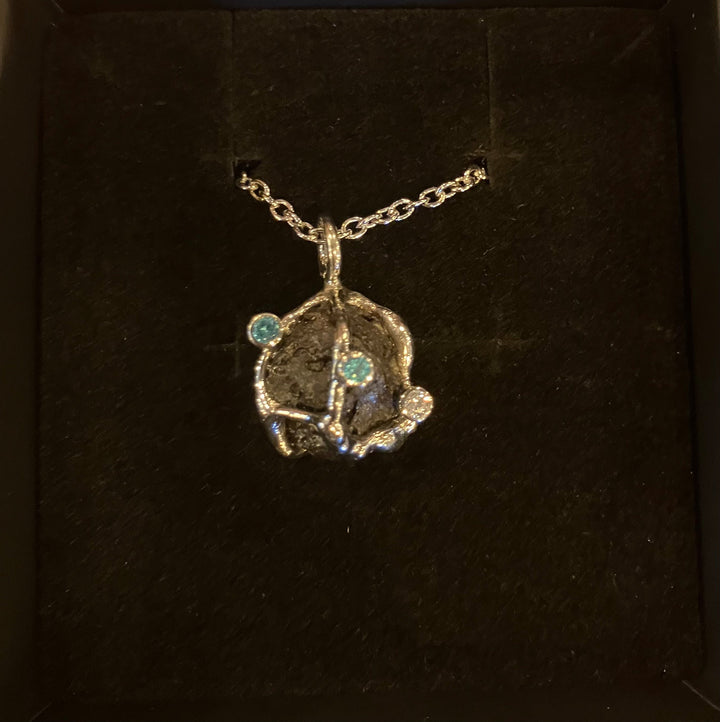 SIGN Necklace Silver With Lava Stone and Cubic Zirconia 3/1