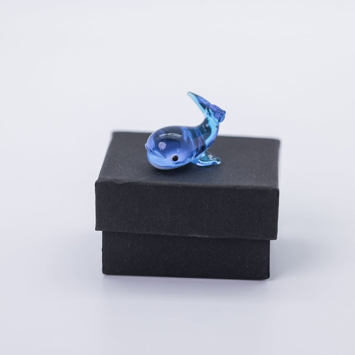 Glass Figurine Whale (Small) - Minjagripir.is