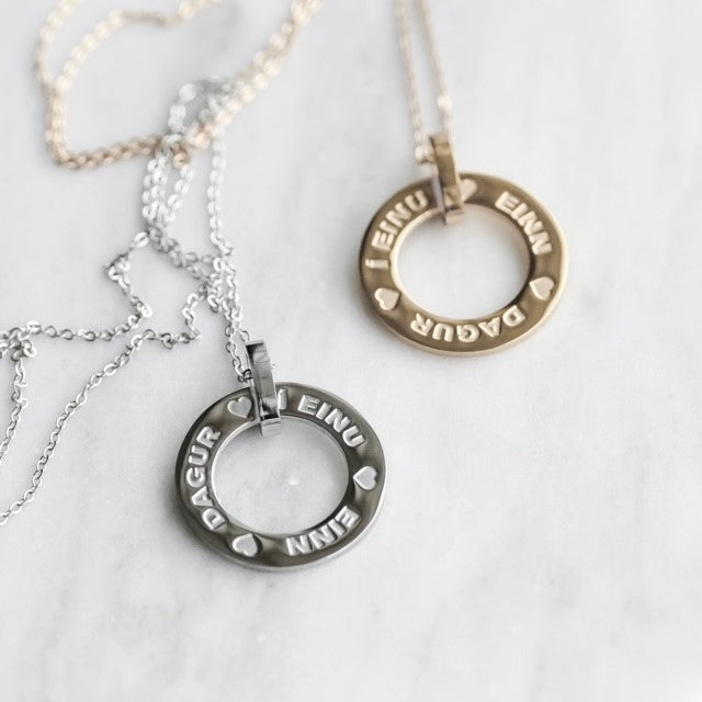 Icelandic Love Necklace - Blakk by B