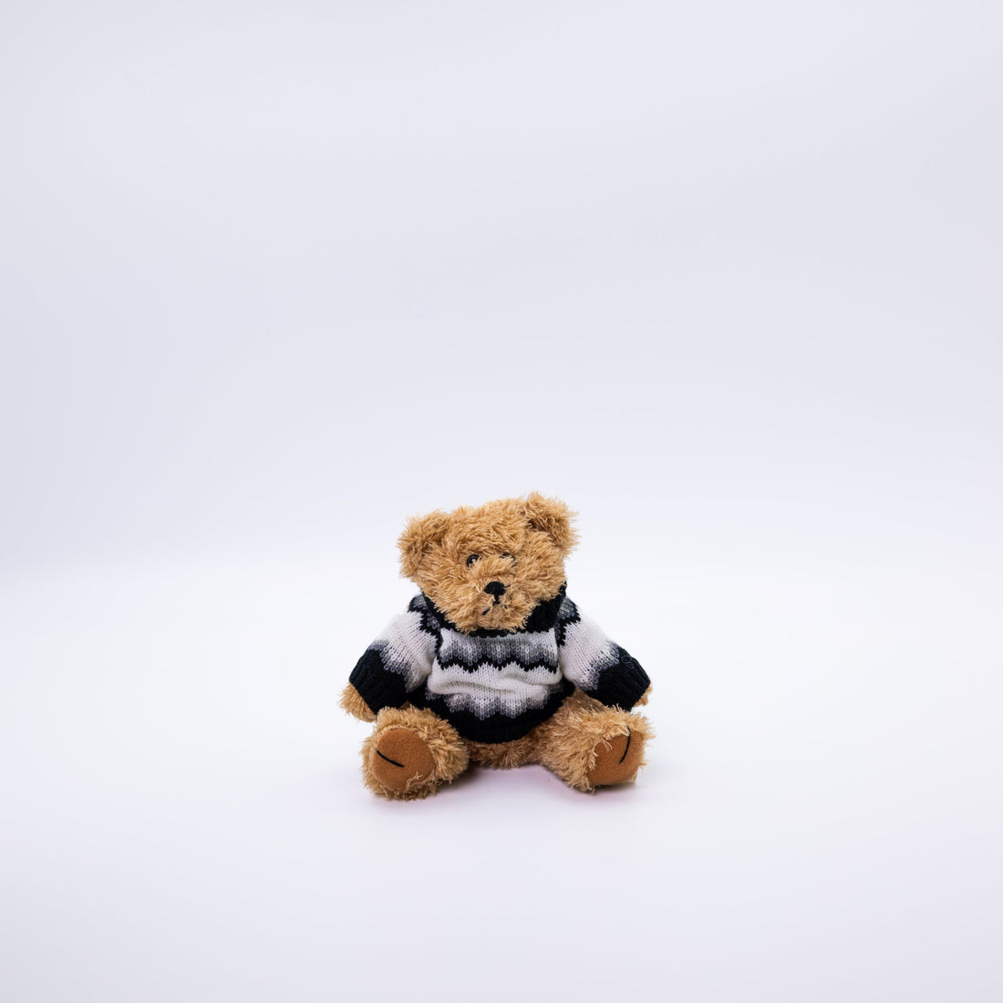 Teddy Bear In Wool Sweater 15 cm - A Memory From Iceland