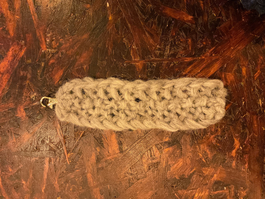 Handknitted Wool Keychain - Mamma Reykjavík