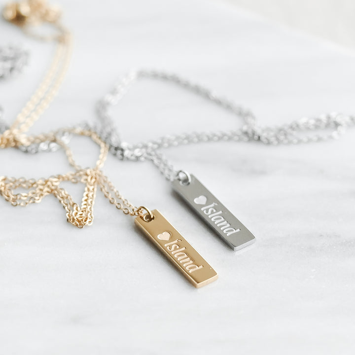 Icelandic Love Necklace - Blakk by B