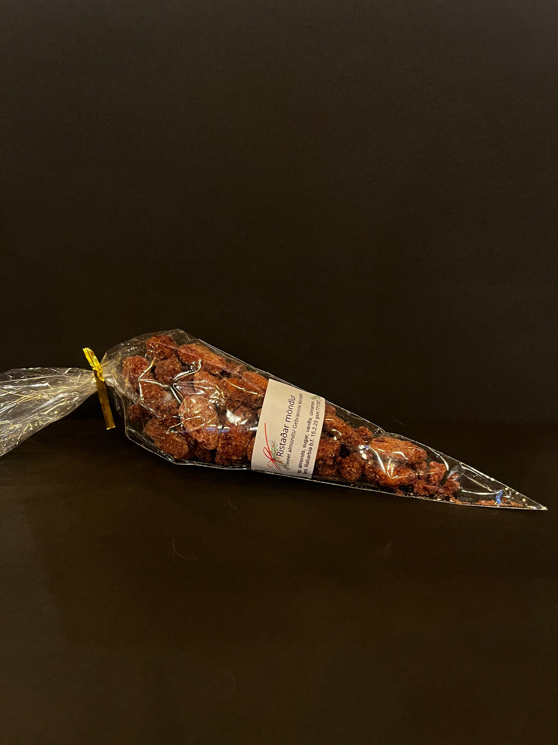 Sweet Almonds - Dóra á Bergi