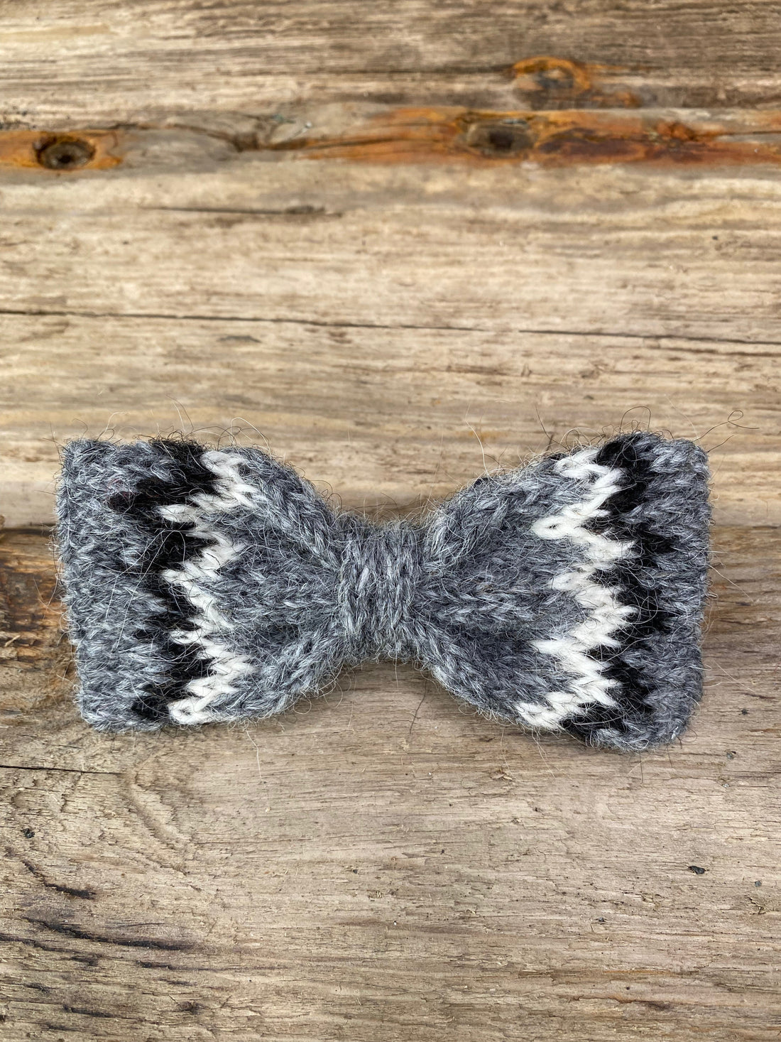 Bow Tie Icelandic Wool