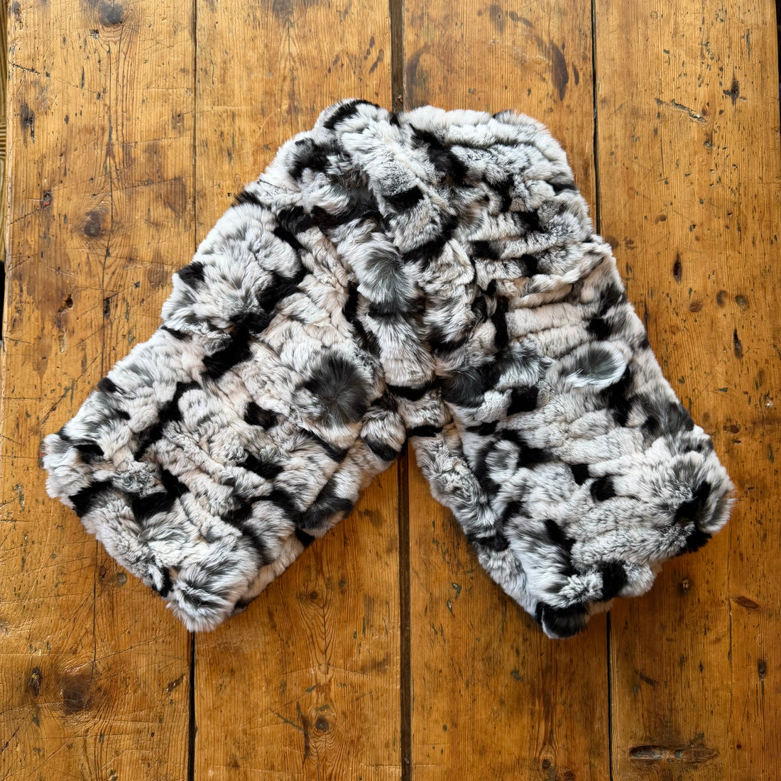 Long Rabbit Scarf - Mamma Reykjavík