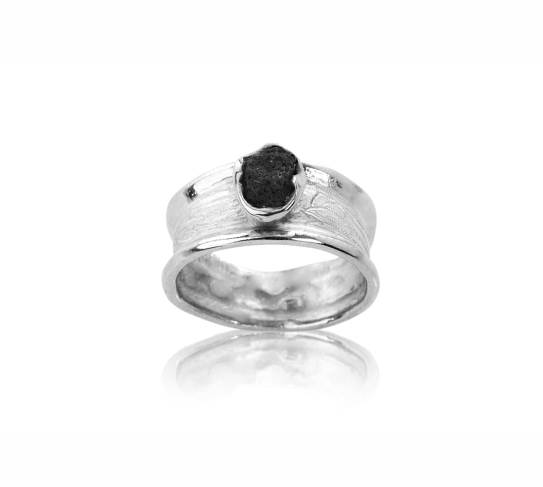 SIGN Ring Silver with Lava Stone