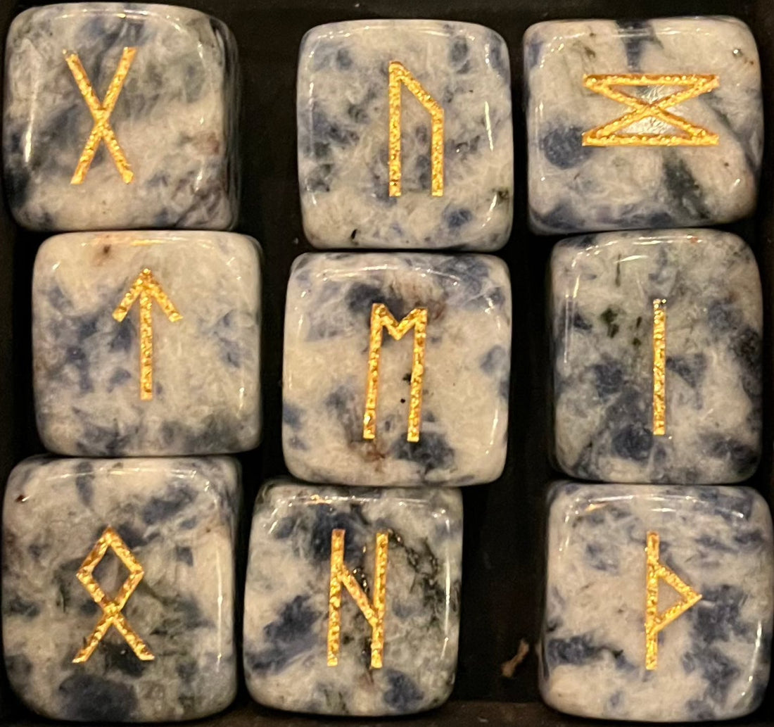Rune Stones - Minjagripir.is