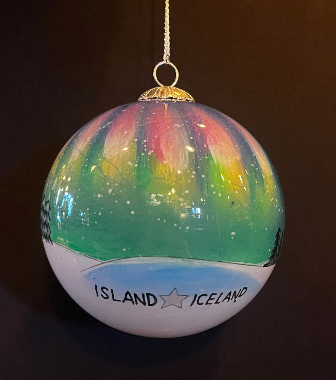 Handpainted Icelandic Glass Bauble - Gæfumunir