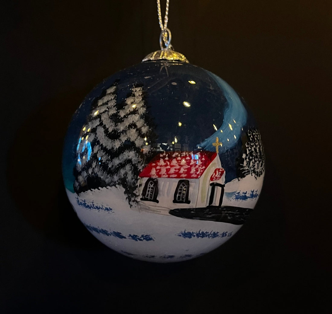 Handpainted Icelandic Glass Bauble - Gæfumunir